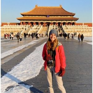 Meet your Posher, Evelyn